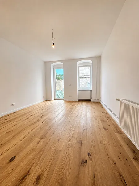 2 Zimmer mit offener Wohnküche und eigener Terrasse — photo 1